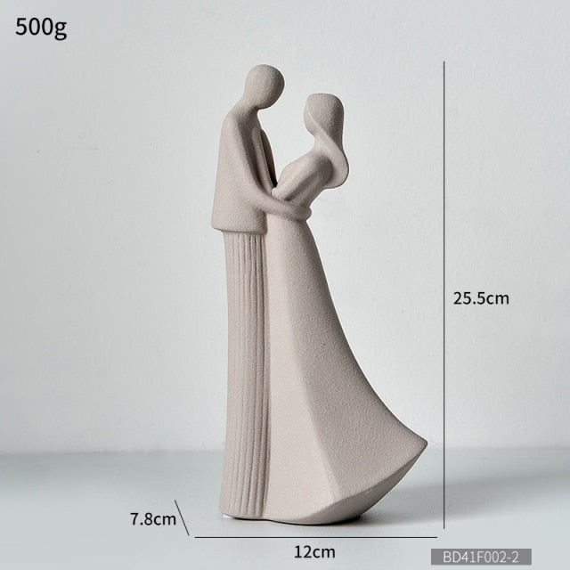 Cuddle Me - Nordic Abstract Embrace Couple Sculpture